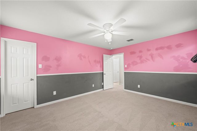 105 J E Brown Lane, Jarrell, TX 76537