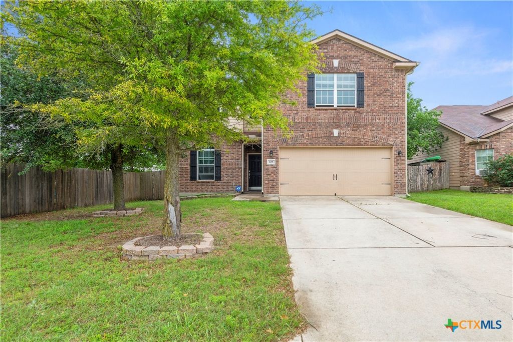 105 J E Brown Lane, Jarrell, TX 76537