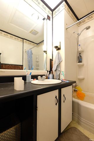 1714 M Street, Bedford, IN 47421