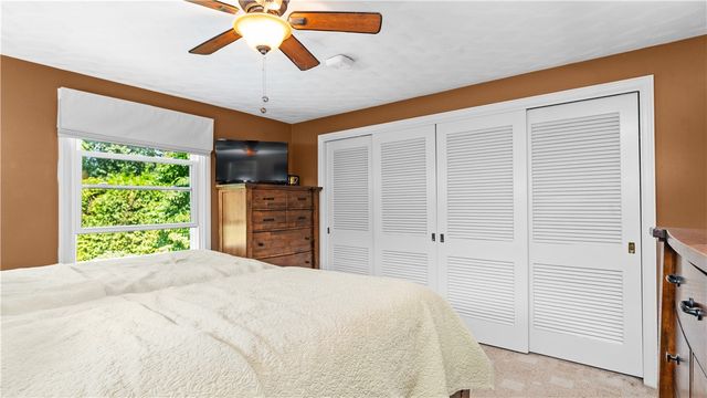 91 Love Lane, Warwick, RI 02886