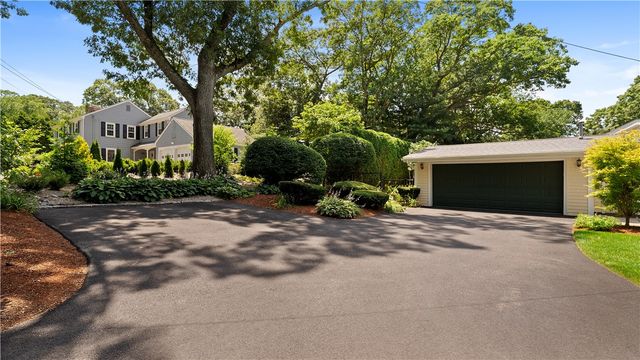 91 Love Lane, Warwick, RI 02886