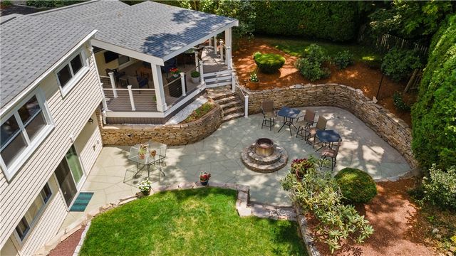 91 Love Lane, Warwick, RI 02886