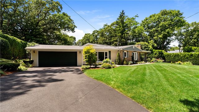 91 Love Lane, Warwick, RI 02886