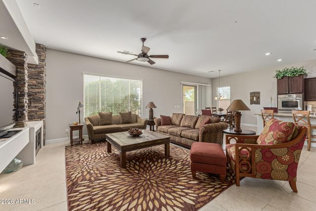 17873 W LAVENDER Lane, Goodyear, AZ 85338