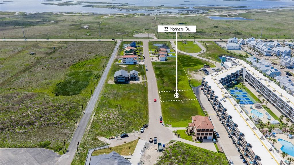122 Mariners Dr, Port Aransas, TX 78373 — photo 4