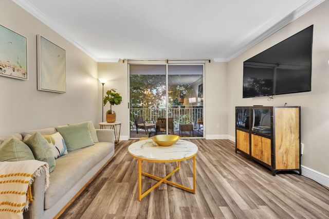 777 NE 62nd Street C512, Miami, FL 33138