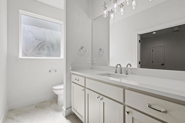 516 Florence, Denison, TX 75020