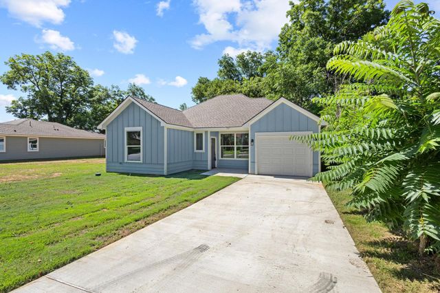 516 Florence, Denison, TX 75020