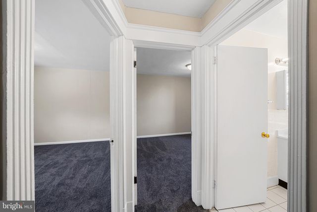 7039 GUILFORD RD, Upper Darby, PA 19082