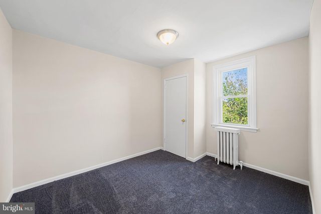 7039 GUILFORD RD, Upper Darby, PA 19082