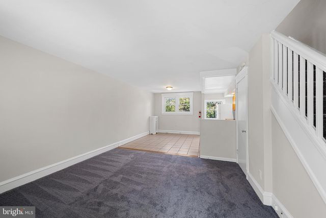 7039 GUILFORD RD, Upper Darby, PA 19082