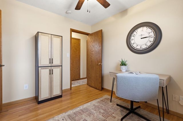 1412 10th Avenue W, Shakopee, MN 55379