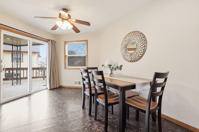 1412 10th Avenue W, Shakopee, MN 55379