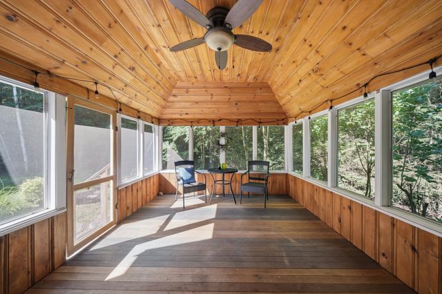 21 Stoney Brook Road, Bow, NH 03304