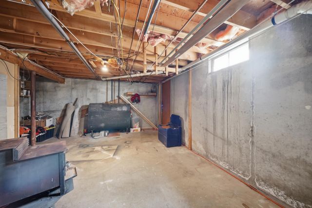 21 Stoney Brook Road, Bow, NH 03304