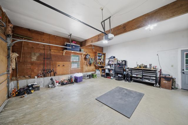 21 Stoney Brook Road, Bow, NH 03304