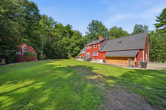 21 Stoney Brook Road, Bow, NH 03304
