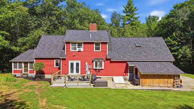 21 Stoney Brook Road, Bow, NH 03304