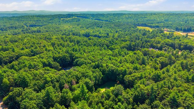 21 Stoney Brook Road, Bow, NH 03304