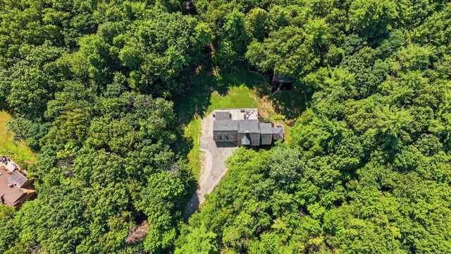 21 Stoney Brook Road, Bow, NH 03304