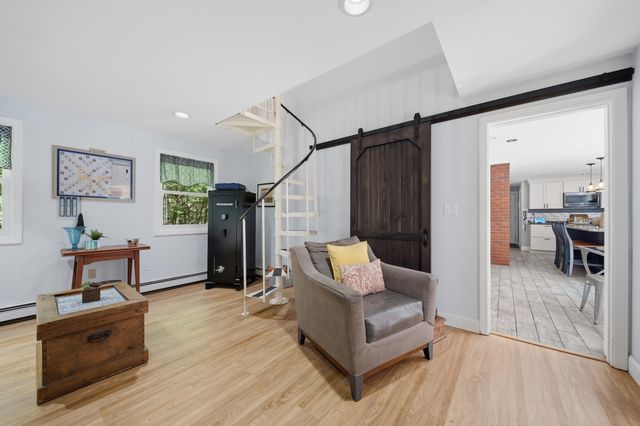 21 Stoney Brook Road, Bow, NH 03304