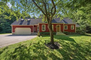 21 Stoney Brook Road, Bow, NH 03304