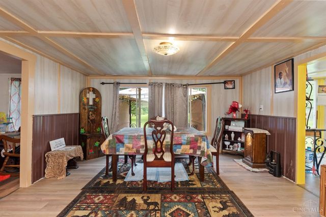 386 Pauline Miller Rd, Peebles, OH 45660