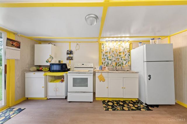 386 Pauline Miller Rd, Peebles, OH 45660