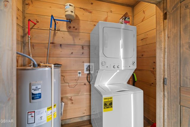 2232 Pinnacle Ridge Trail, Sevierville, TN 37876