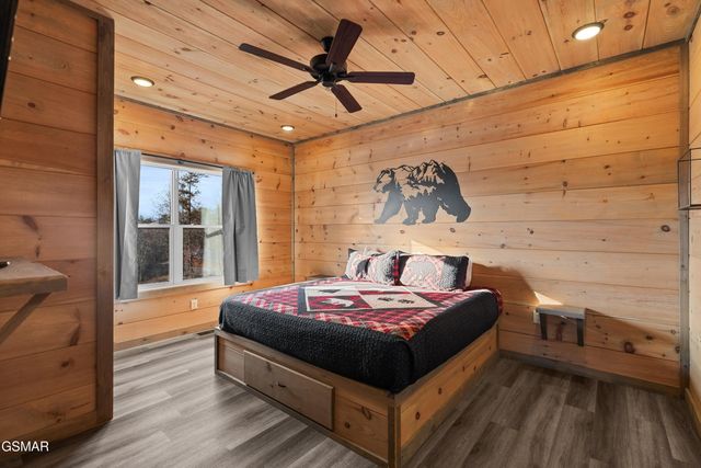 2232 Pinnacle Ridge Trail, Sevierville, TN 37876