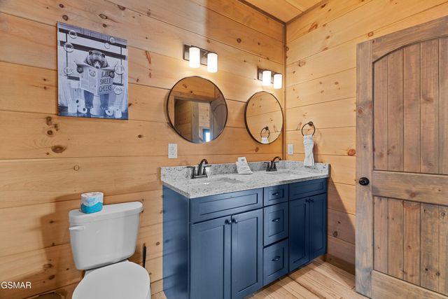 2232 Pinnacle Ridge Trail, Sevierville, TN 37876