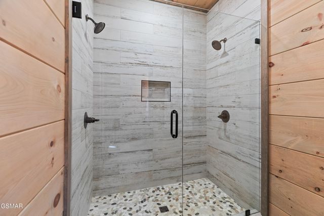 2232 Pinnacle Ridge Trail, Sevierville, TN 37876