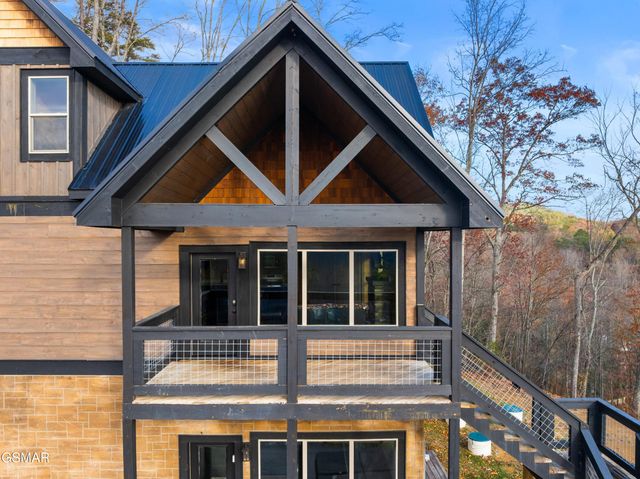 2232 Pinnacle Ridge Trail, Sevierville, TN 37876