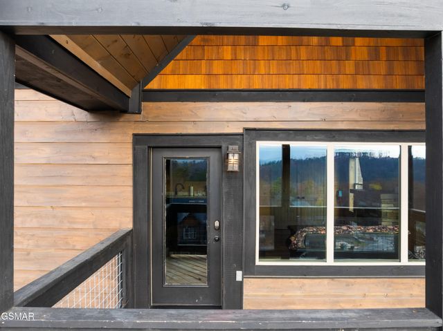 2232 Pinnacle Ridge Trail, Sevierville, TN 37876