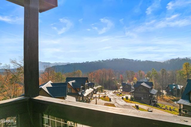 2232 Pinnacle Ridge Trail, Sevierville, TN 37876