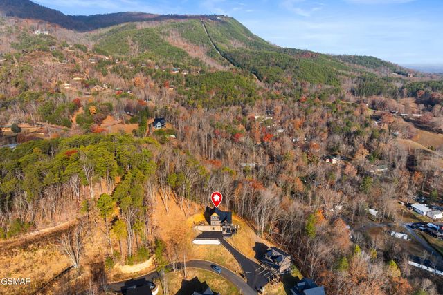 2232 Pinnacle Ridge Trail, Sevierville, TN 37876
