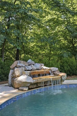 3084 Grove View Court, Dacula, GA 30019