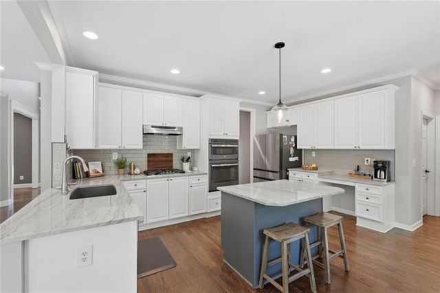3084 Grove View Court, Dacula, GA 30019