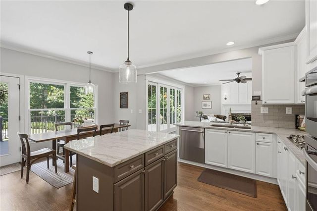 3084 Grove View Court, Dacula, GA 30019