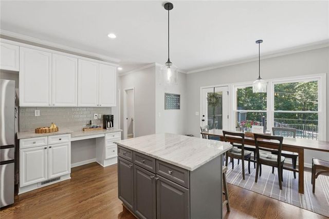 3084 Grove View Court, Dacula, GA 30019