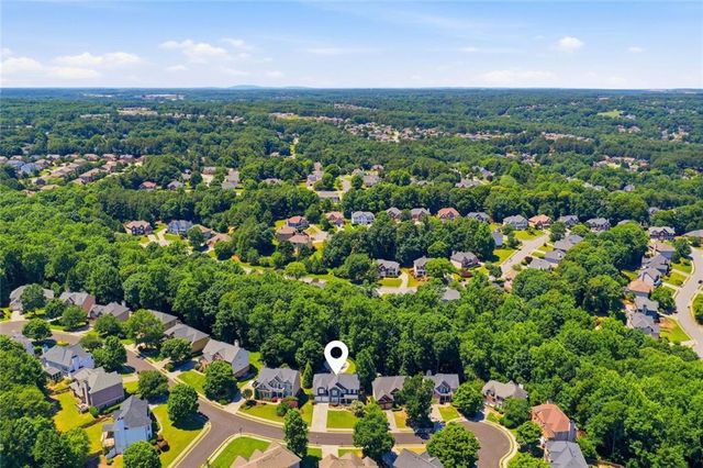3084 Grove View Court, Dacula, GA 30019