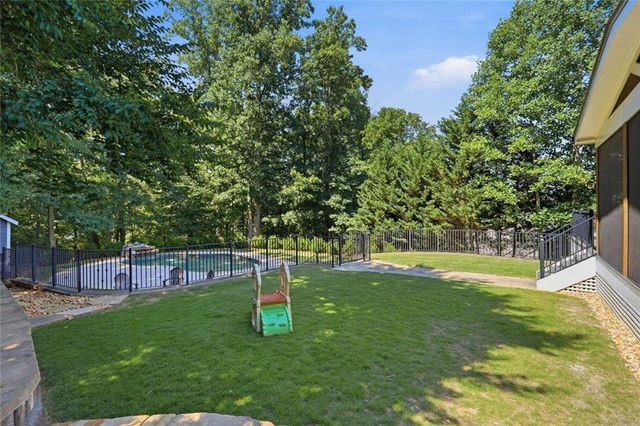 3084 Grove View Court, Dacula, GA 30019