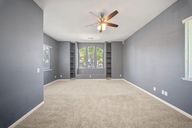 4216 Sea Otter Ln, Modesto, CA 95356