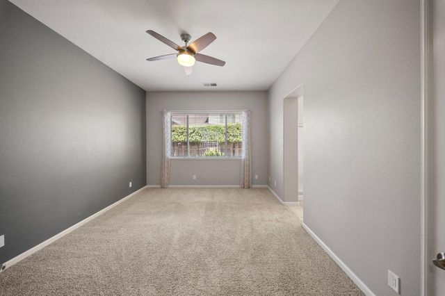 4216 Sea Otter Ln, Modesto, CA 95356