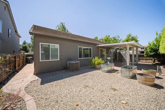 4216 Sea Otter Ln, Modesto, CA 95356