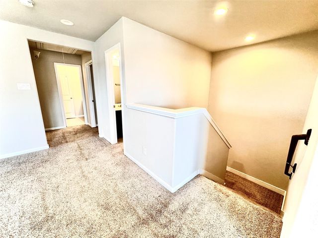 8210 Oakleaf Meadow Court, Rosharon, TX 77583