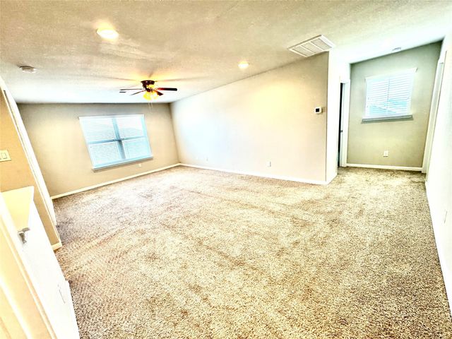 8210 Oakleaf Meadow Court, Rosharon, TX 77583