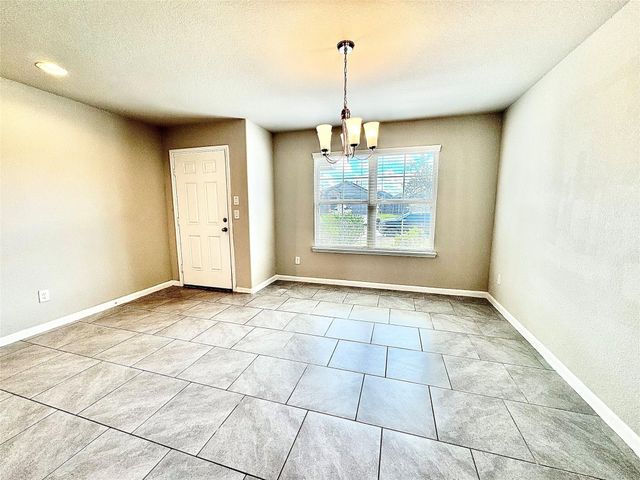 8210 Oakleaf Meadow Court, Rosharon, TX 77583