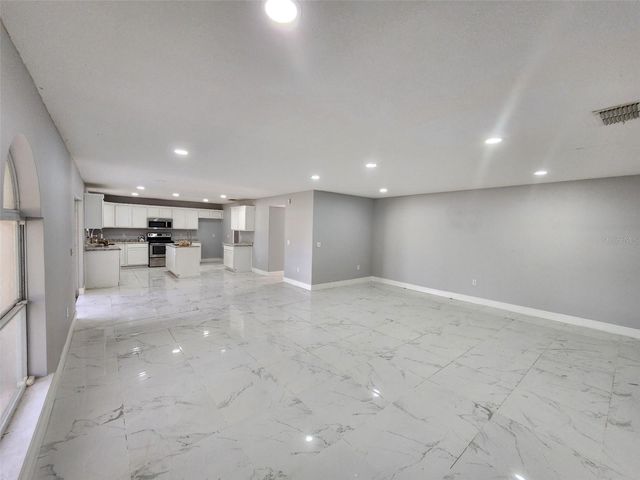 4517 SE 31 PLACE, Ocala, FL 34480