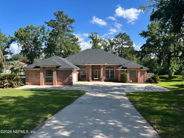 1816 OAK PARK Circle, Green Cove Springs, FL 32043